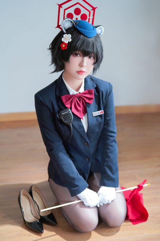 Coser@半半子 – ガイド春日ツバキ 自撮-六月图吧