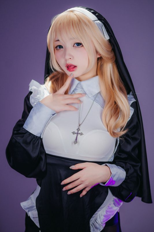 Coser@花铃 – 圣堂修女 Part3-六月图吧