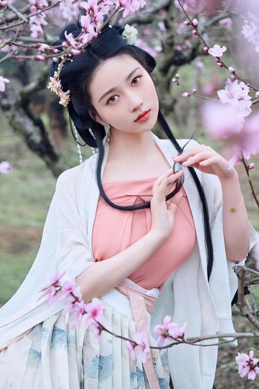 Coser@年年Nnian – 三月花-六月图吧
