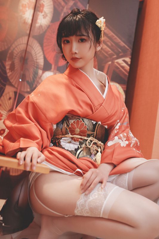 Coser@面饼仙儿 No.133 饼子和服内景-六月图吧