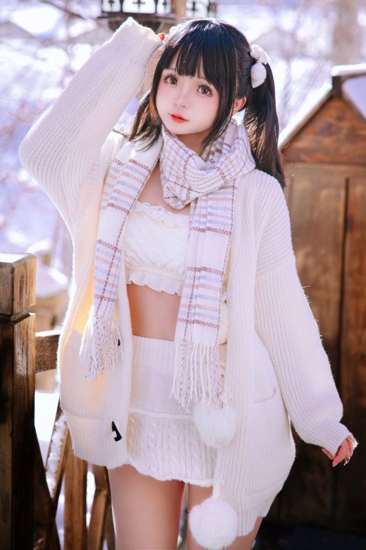 Coser@日奈娇 – 雪地少女 Part1-六月图吧