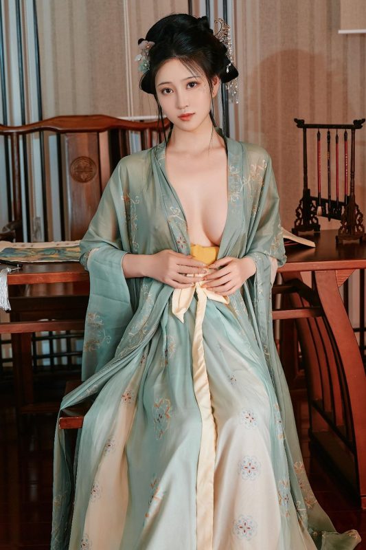 Coser@年年Nnian – 白梦华录-六月图吧