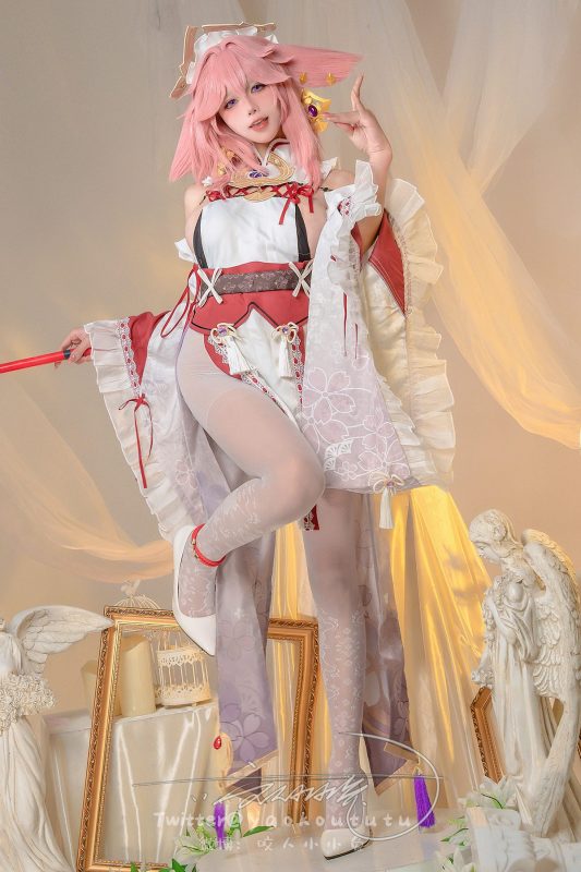 Coser@黏黏团子兔 – 春江水暖 神子贺岁-六月图吧