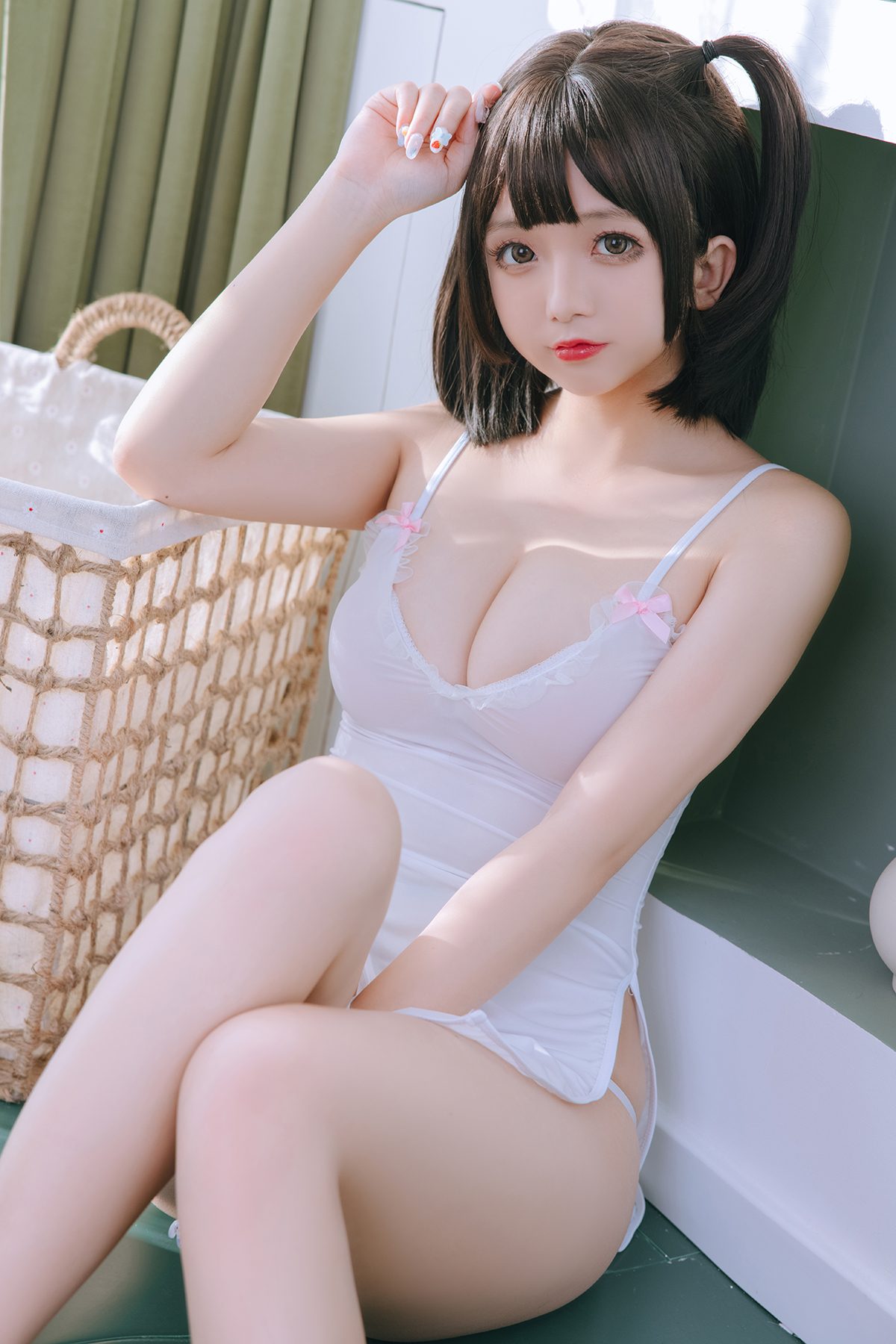 Coser@日奈娇 – 湿身小白裙-六月图吧