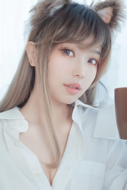 Coser@Ely_eee ElyEE子 – Stay Home with Me Part1-六月图吧