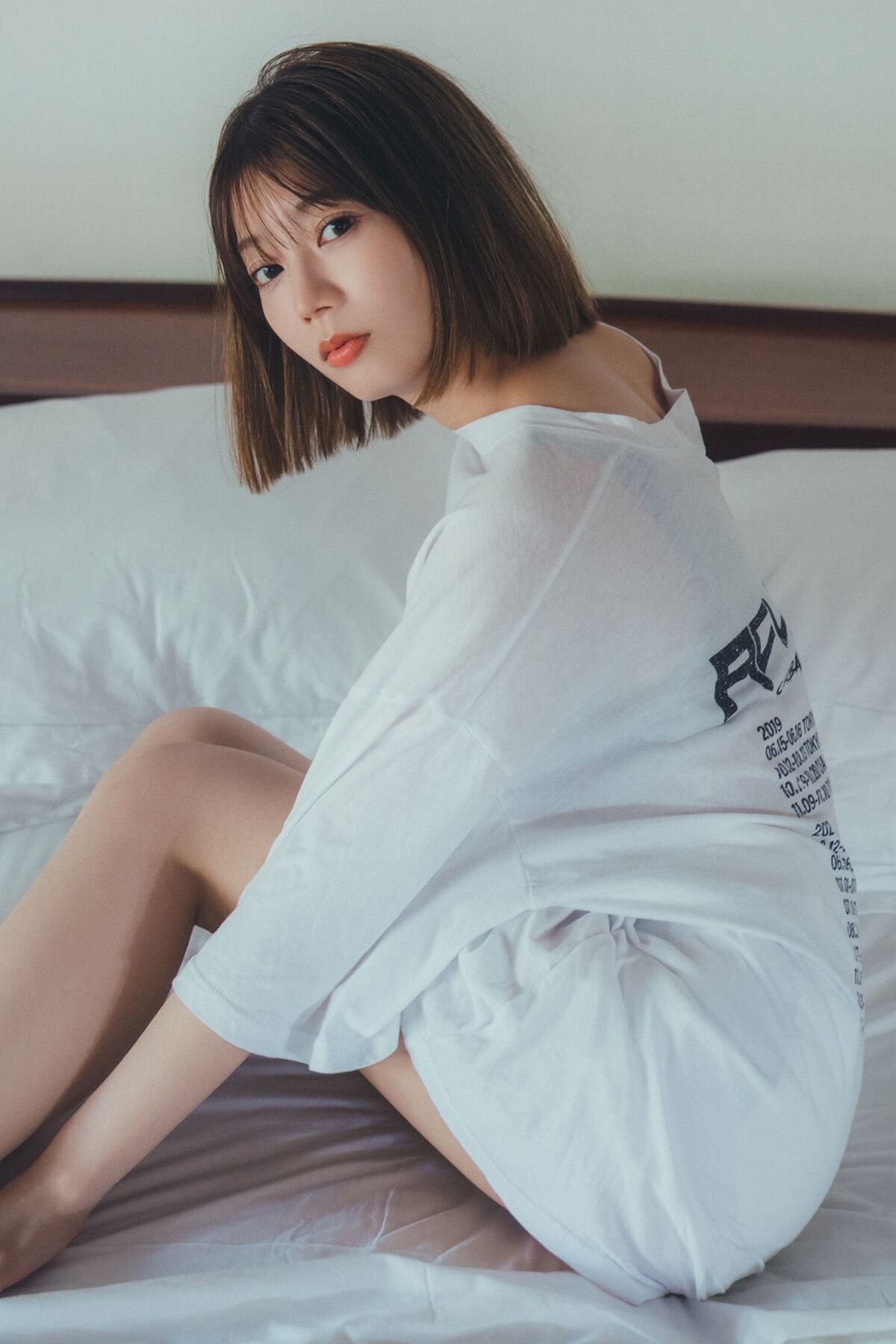 Photobook 2024.06.18 日向坂46 Ayaka Takamoto 高本彩花 – 1st写真集 僕の記憶の中で Part2-六月图吧