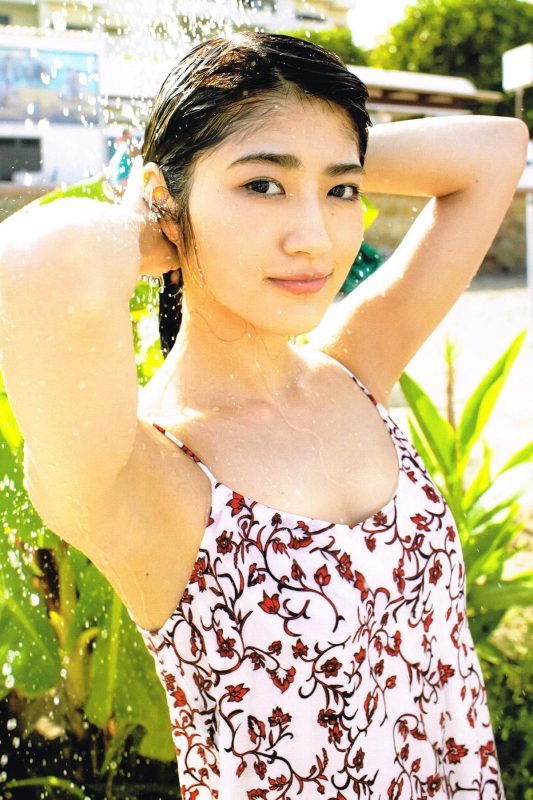 Yumi Wakatsuki 若月佑美 1st写真集 パレット B-六月图吧