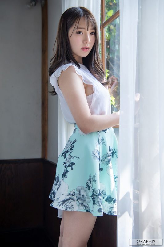 Graphis First Gravure 初脱ぎ娘 No.173 Uta Hayano はやのうた 02-六月图吧