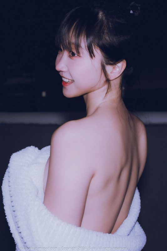 Suki 숙희 – Snowy Night-六月图吧