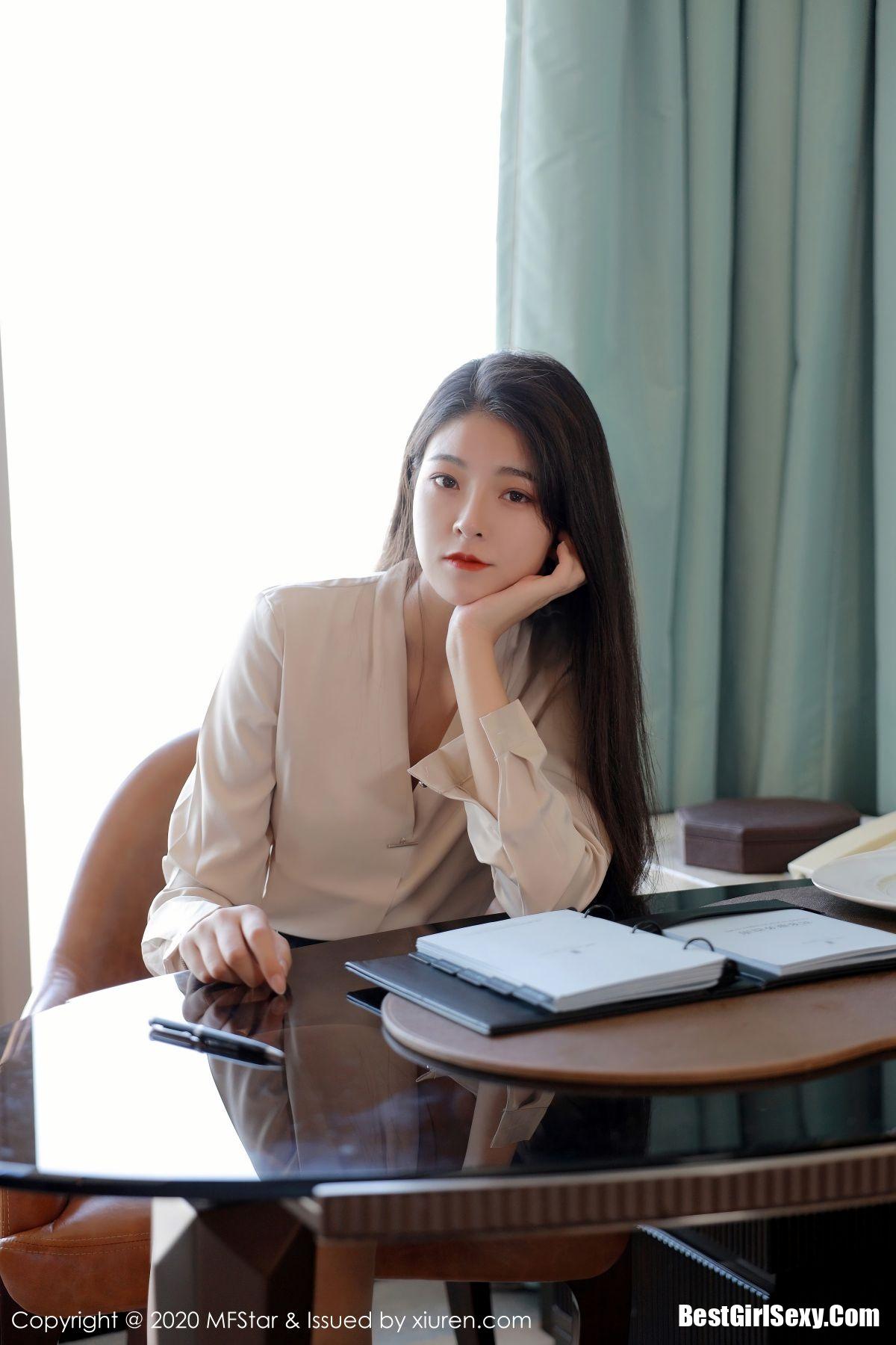 MFStar模范学院 Vol.418 Su Yu Tong-六月图吧
