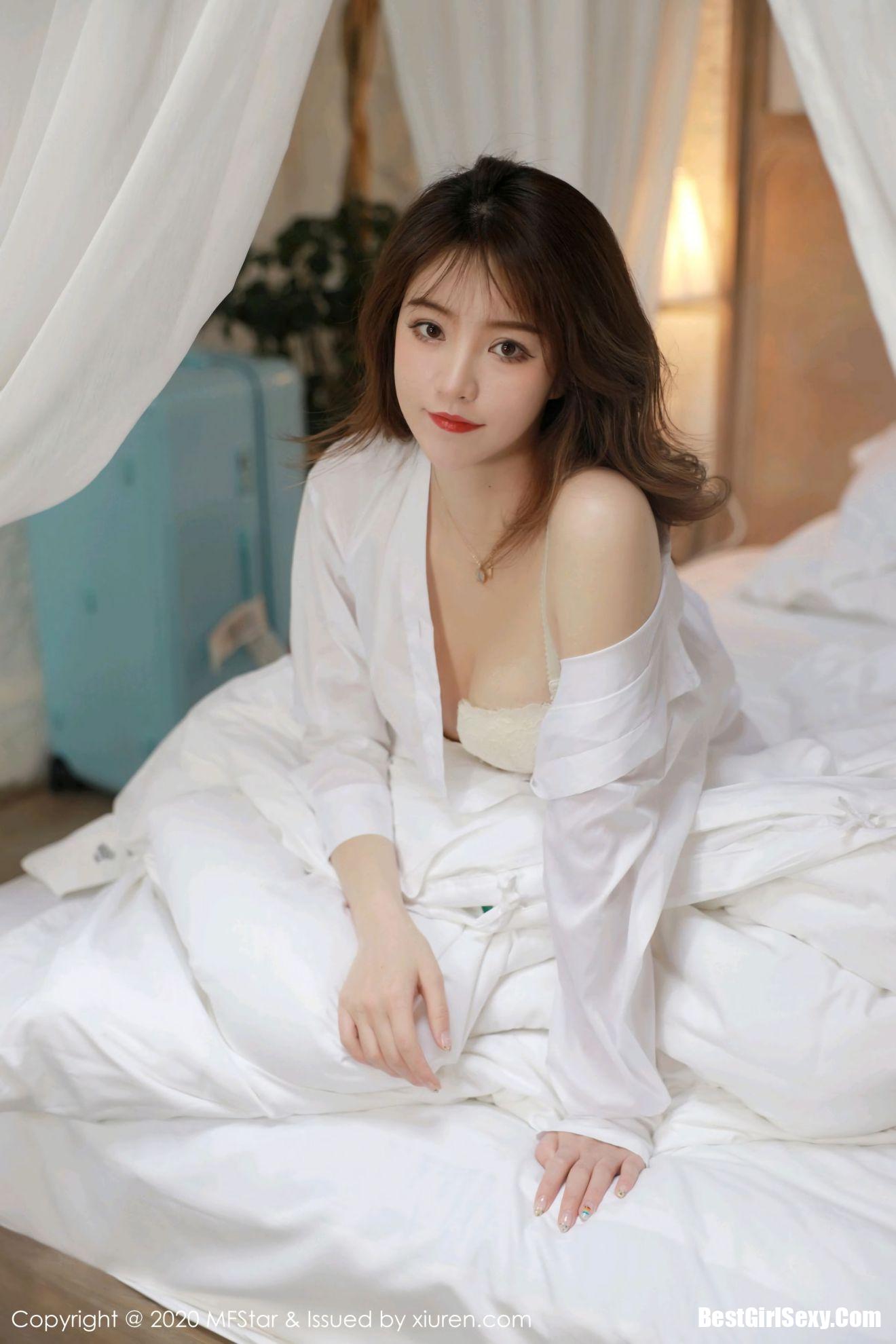 MFStar模范学院 Vol.369 Yoo You You-六月图吧
