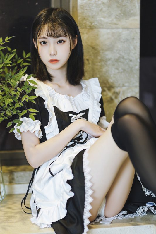 Coser@许岚lan – 短裙女仆-六月图吧