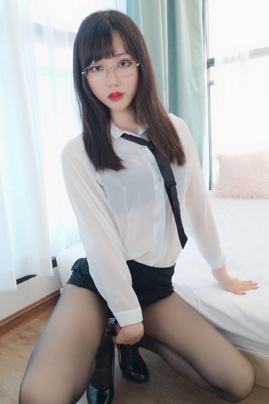 Coser@木之本果 – 秘書さんは退勤後です Part1-六月图吧