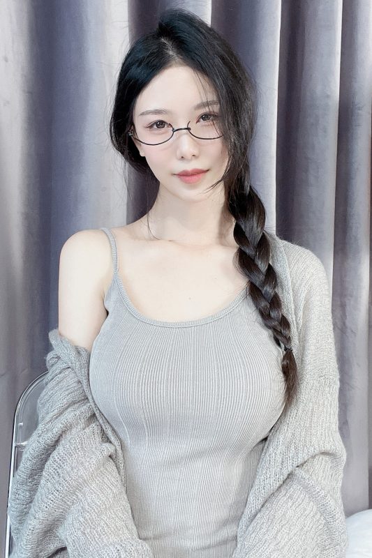 Coser@抖娘-利世 – 宅女-六月图吧