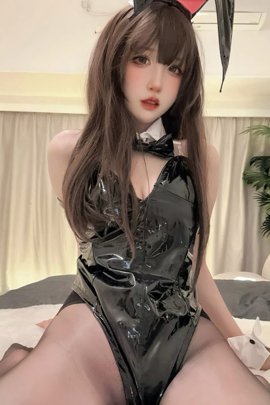Coser@阿薰Kaori – 兔女郎-六月图吧