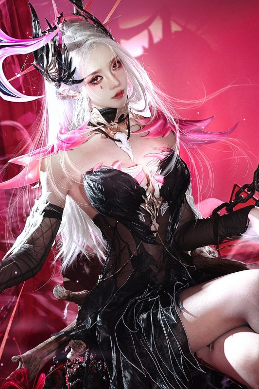 Coser@走路摇zly – 季莹莹-六月图吧