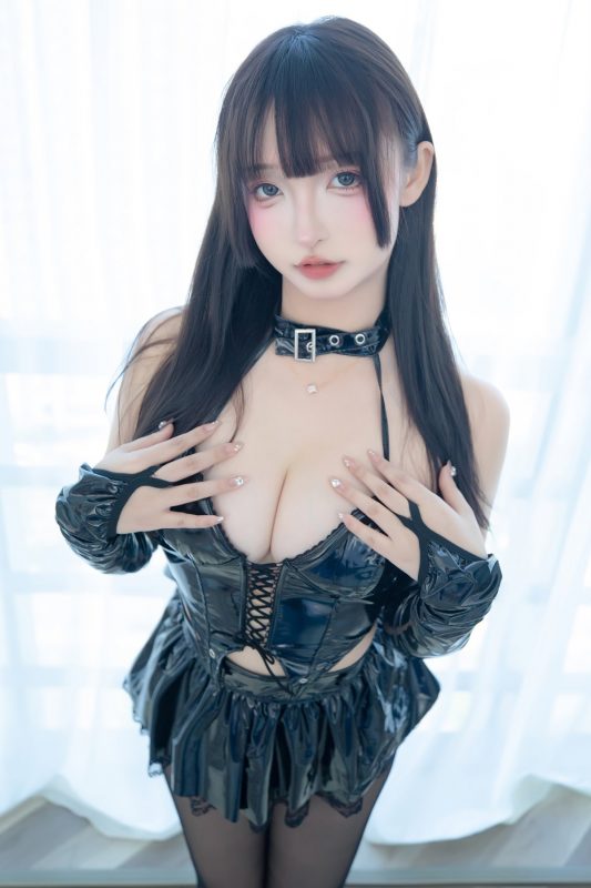 Coser@神楽坂真冬 Vol.210 美脚调教-六月图吧