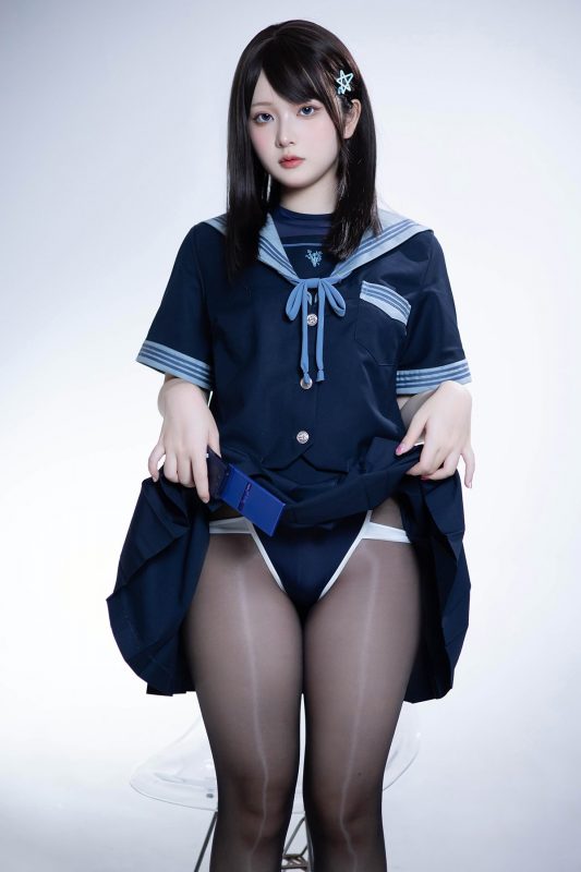 Coser@屿鱼 – 蔚蓝档案 竞泳-六月图吧