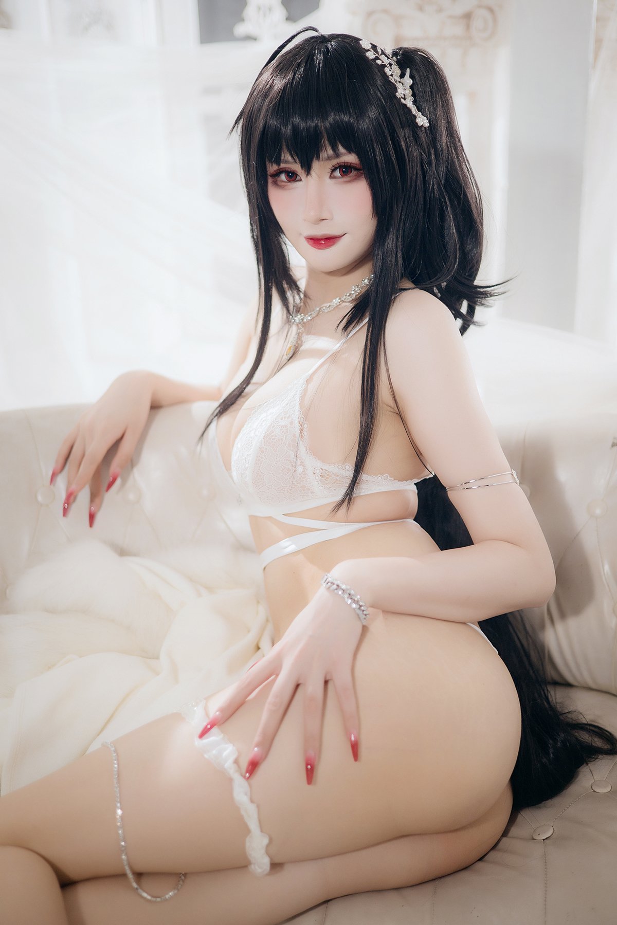 Coser@兔胖胖 – 大凤花嫁-六月图吧
