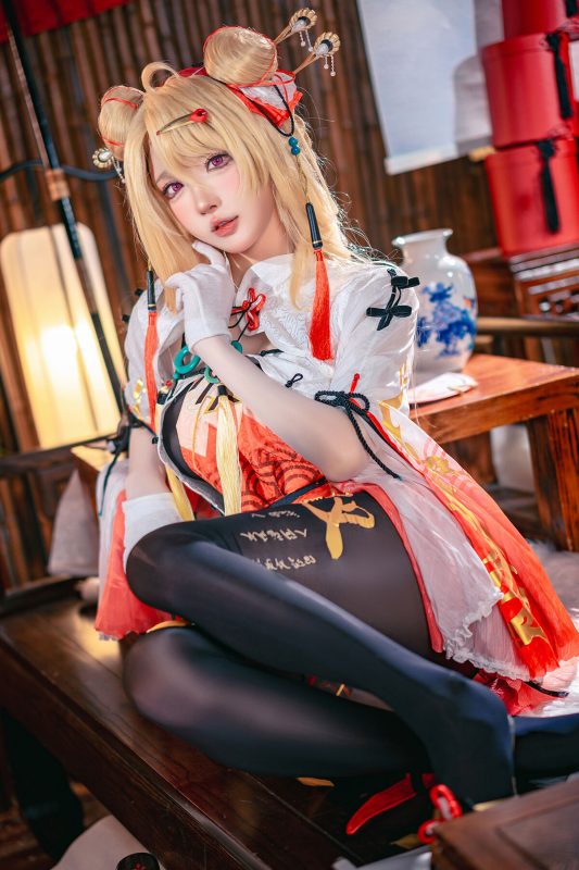 Coser@阿包也是兔娘 – 新春交错战线 咎瓦尤斯-六月图吧