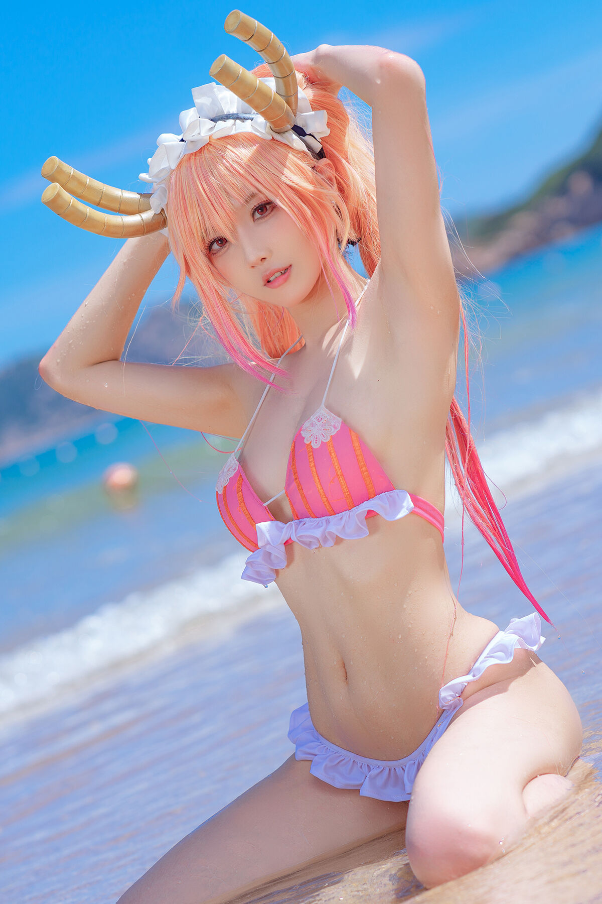 Coser@阿包也是兔娘 – 10月舰长图 龙女仆泳装-六月图吧
