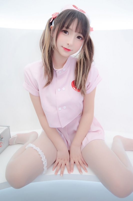 Coser@神楽坂真冬 Vol.084 绝对企画-白丝护士 心身バランス Part1-六月图吧