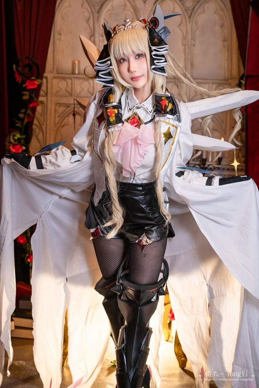 Coser@楊衣Yangyi – Crown-六月图吧
