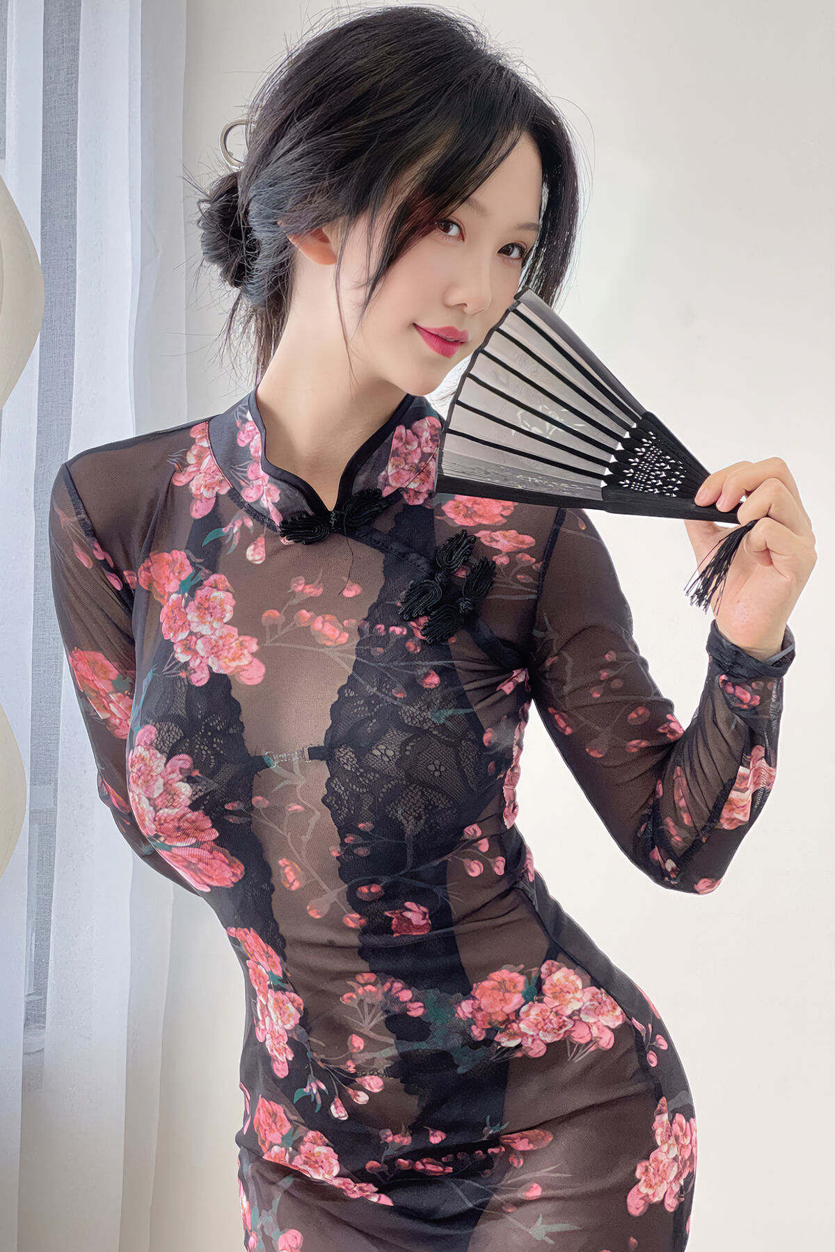 Coser@抖娘-利世 – 情趣旗袍-六月图吧