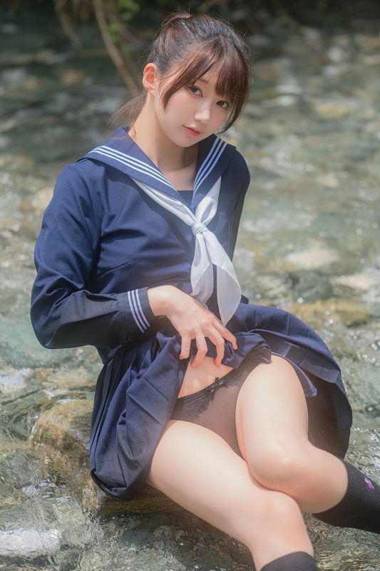 Coser@NAGISA魔物喵 – 川で水遊び Part1 (56P)-六月图吧