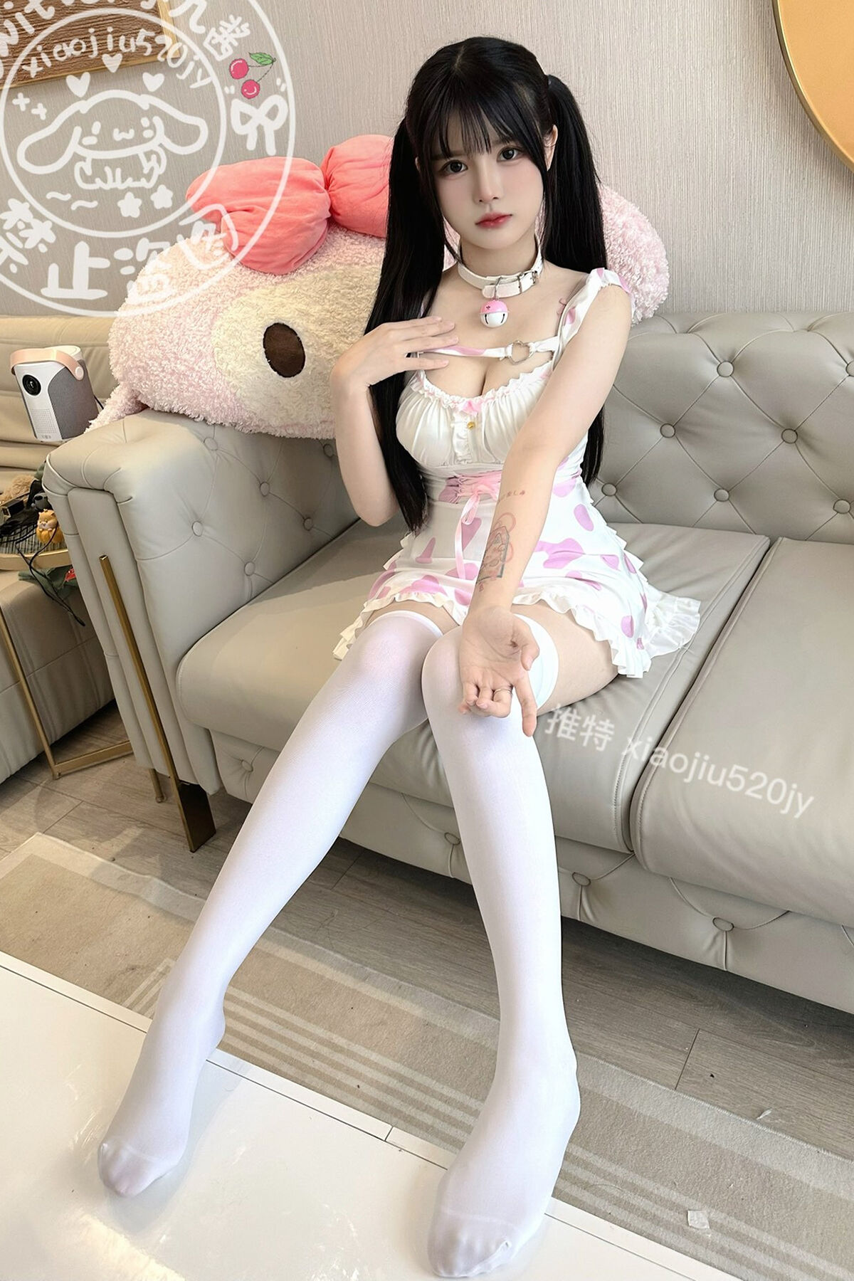 Coser@麦兜小可爱 – 与金主爸爸啪啪 Part2 (75P)-六月图吧