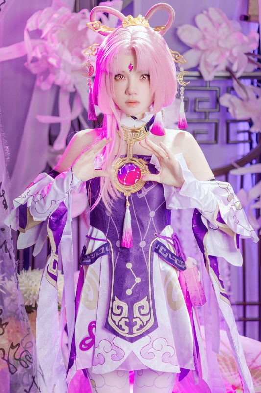 Coser@桜桃喵 – 符玄 (28P – 2V)-六月图吧