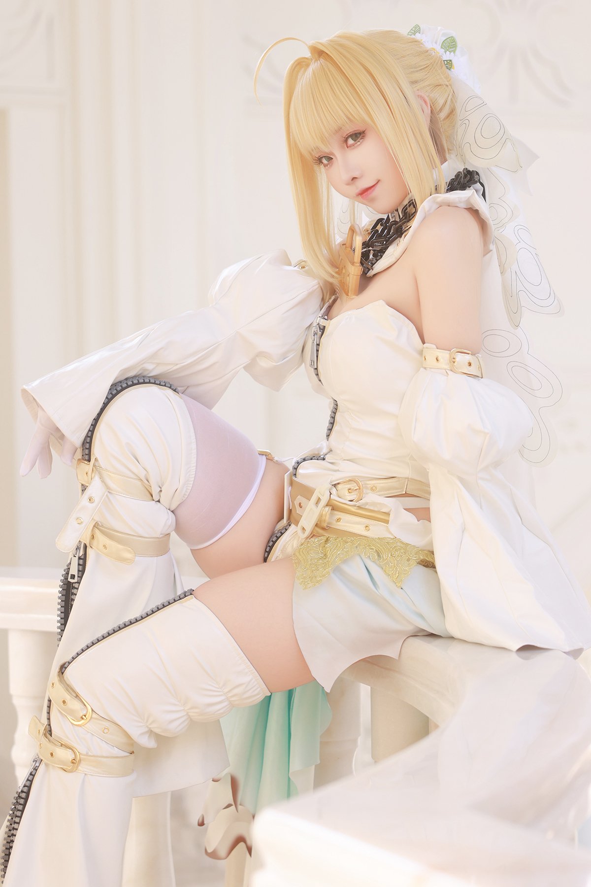 Coser@G44不会受伤 – 尼禄花嫁 (44P)-六月图吧