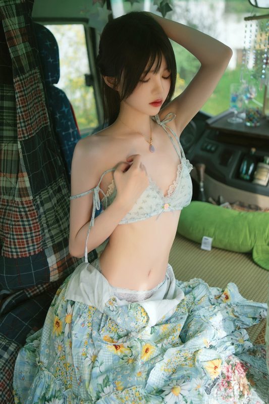 Coser@桜桃喵 – 葵 (56P)-六月图吧