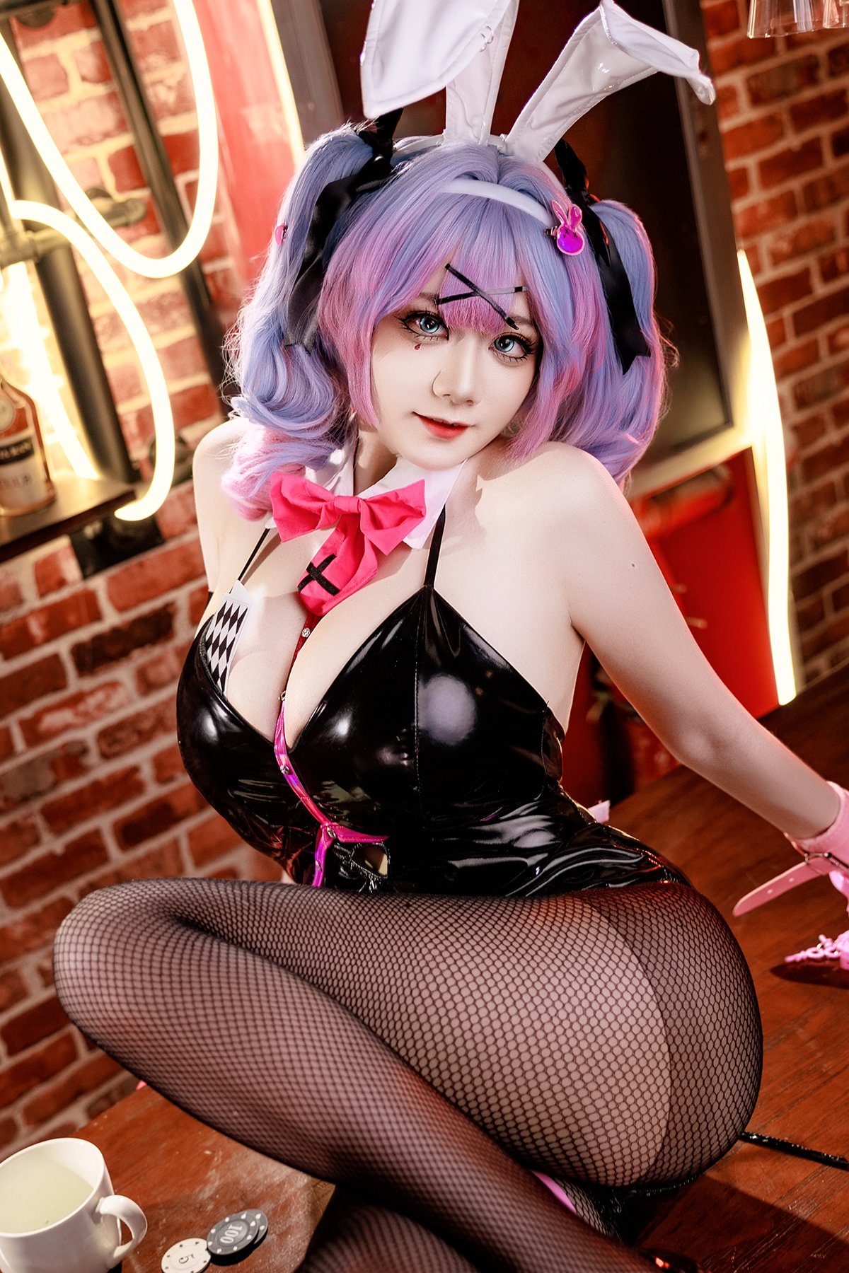 Coser@阿雪雪 – 初音兔子洞 Part01 (53P – 1V)-六月图吧