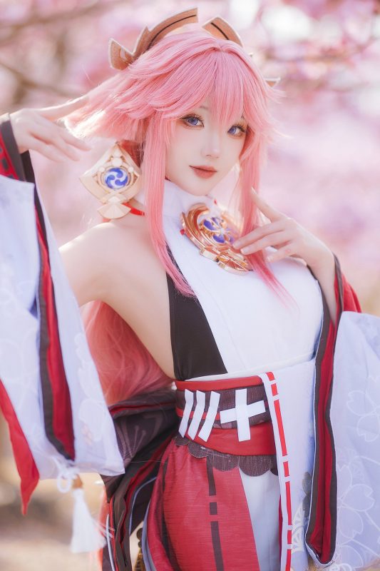 Coser@瓜希酱 – 原神 八重神子 (20P)-六月图吧