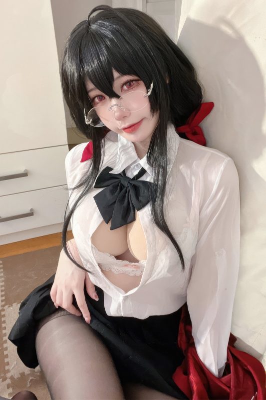 Coser@安食ajiki – 碧蓝航线 大凤 Jk (40P)-六月图吧