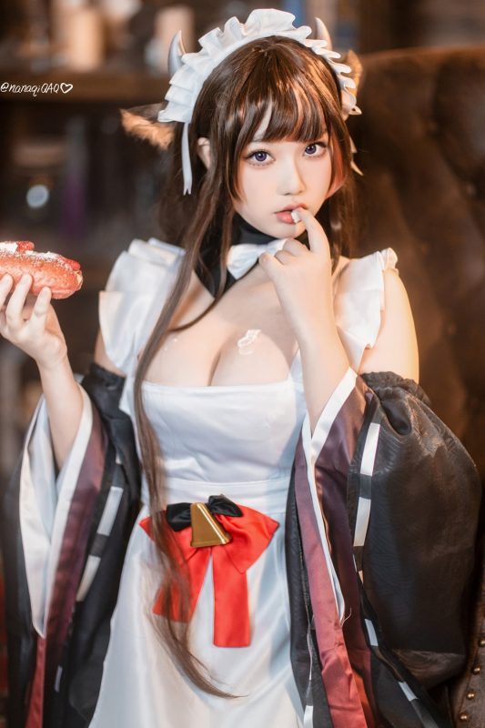 Coser@七七娜娜子 – 牛牛女仆 (43P – 7V)-六月图吧