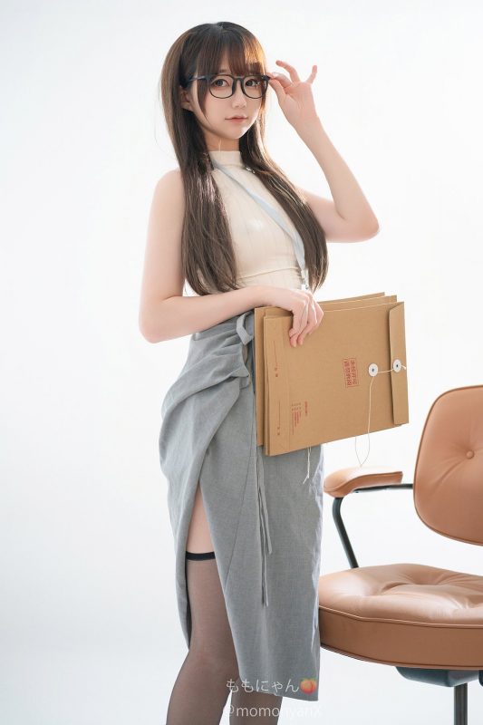 Coser@NAGISA魔物喵 – 2025年05月打包合集 Part02 (70P)-六月图吧