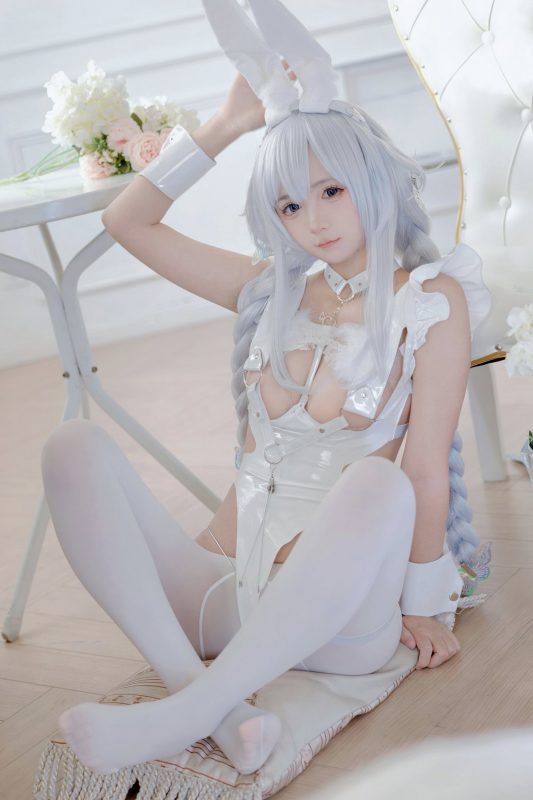 Coser@喜欢爱理吗 – 碧蓝航线 恶毒 白兔 (37P)-六月图吧